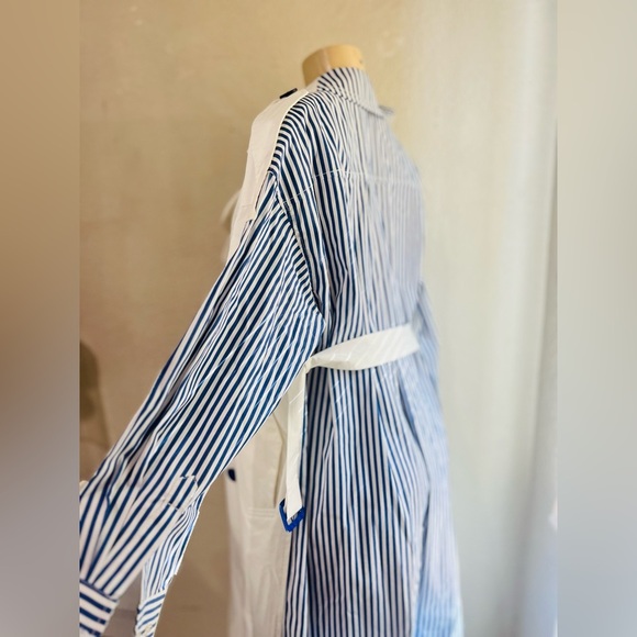 J.ING COAT WHITE AND STRIPE BLUE SIZE SMALL - Picture 8 of 16